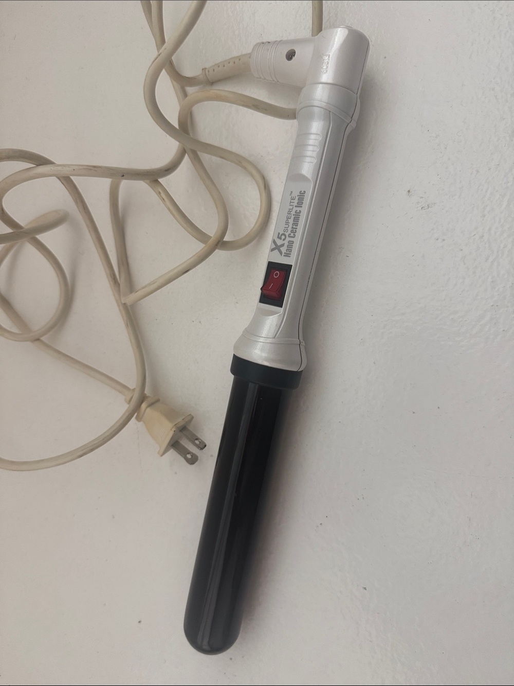 Nano Silver and Black Curling Wand